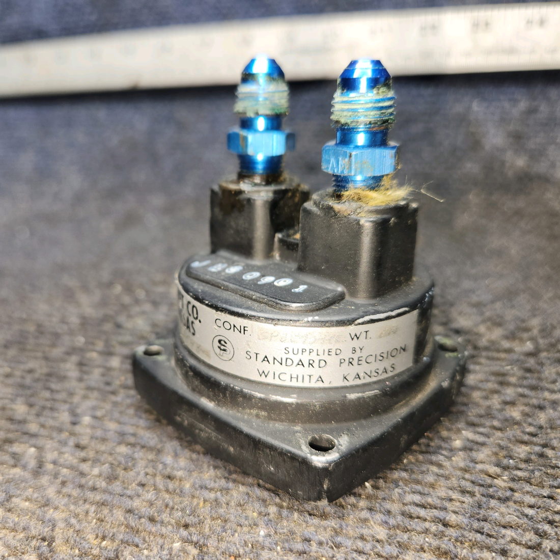 Used aircraft parts for sale, S1414-N1 Standard Precision cessna 150G Suction Indicator