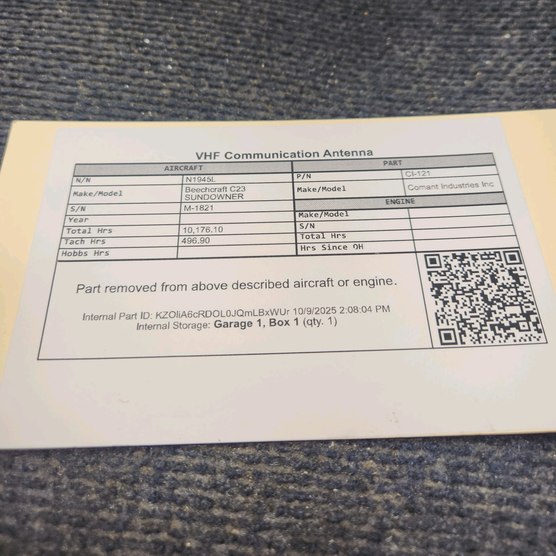 Used aircraft parts for sale, CI-121 Comant Industries Inc Beechcraft C23 SUNDOWNER VHF Communication Antenna