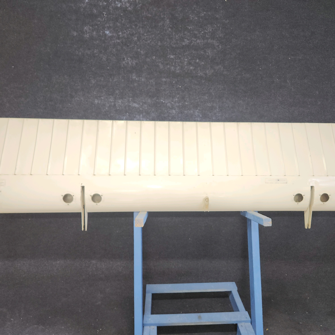 Used aircraft parts for sale, 0523901-35 Cessna 172F Flap Assembly - LH