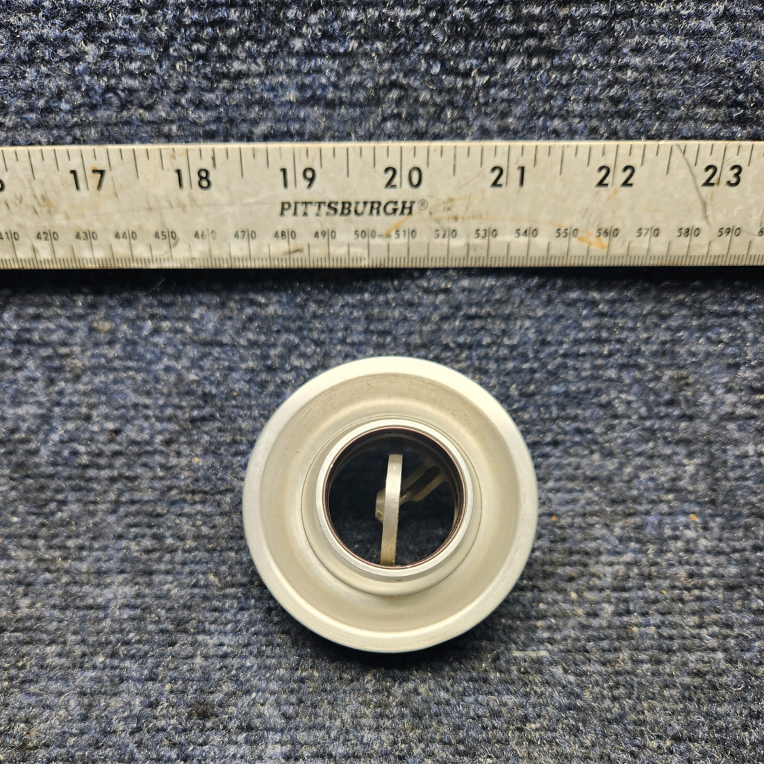 Used aircraft parts for sale, 2515 - Wemac Beechcraft F33A WEMAC VALVE ASSY AIR OUTLET