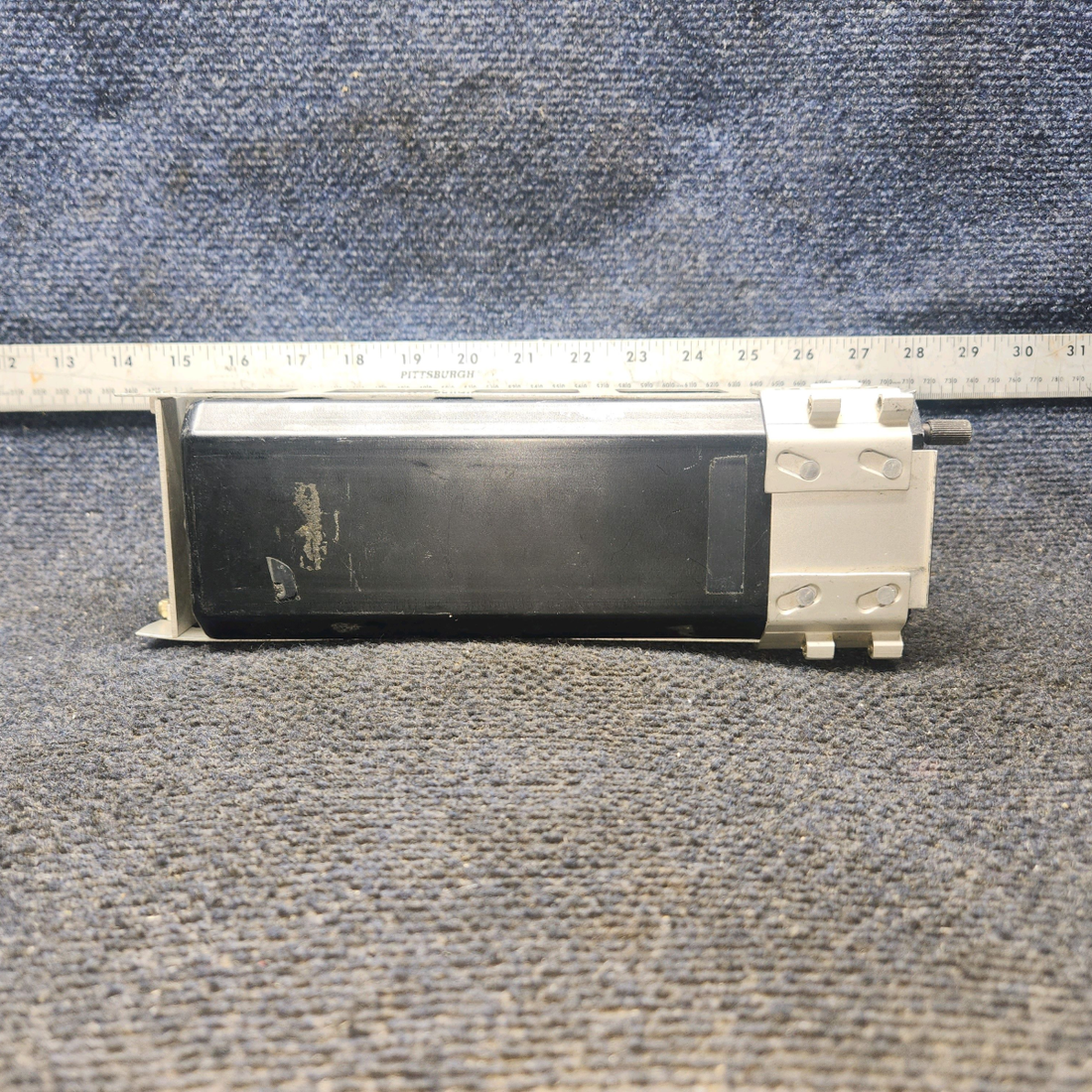 Used aircraft parts for sale, 280D40 3M WX-10 Piper PA34-200T Stormscope Display W Tray NO Connector