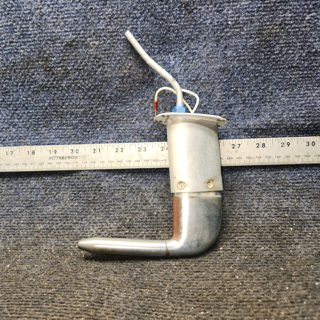 Used aircraft parts for sale, 50-384040 BEECHCRAFT 95-55B Pitot Tube Assembly – Heated 28 Volts
