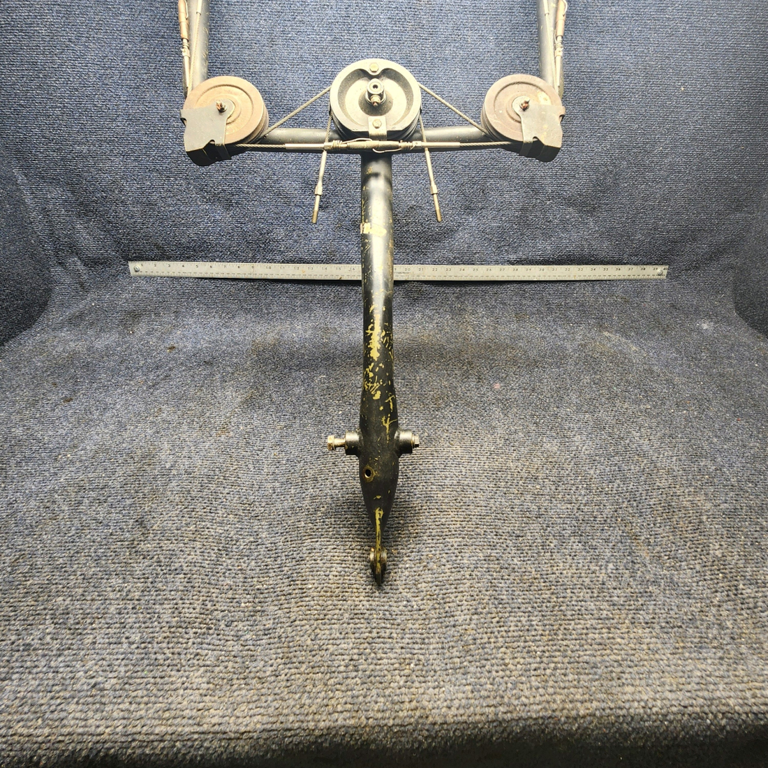 Used aircraft parts for sale, 2460033-1 Cessna 172RG WHEEL ASSY- YOKE STEERING