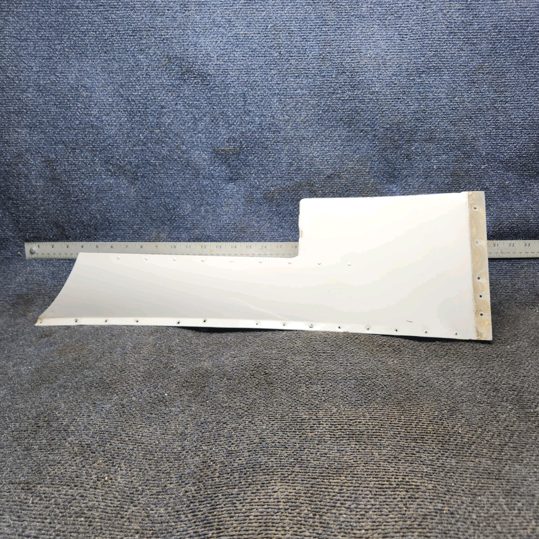 Used aircraft parts for sale, 0512153-7 Cessna 172E LH Wing Fillet