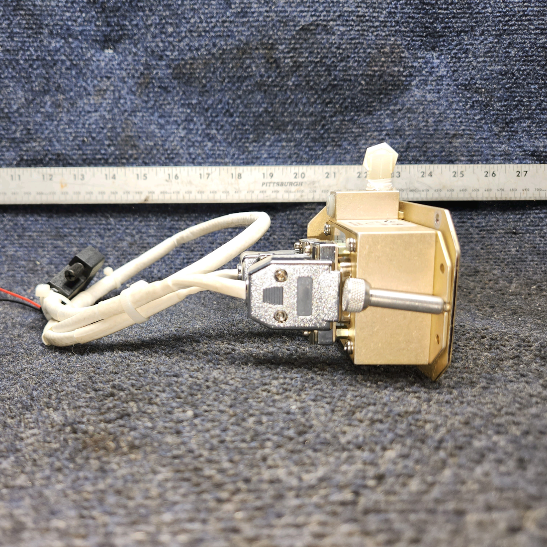 Used aircraft parts for sale, SSD-120-30N-RS232 Trans-Cal Industres, Inc SSD-120 Piper PA28-140 Solid-State Altitude Digitizer with Connectors (10–30 Volts)