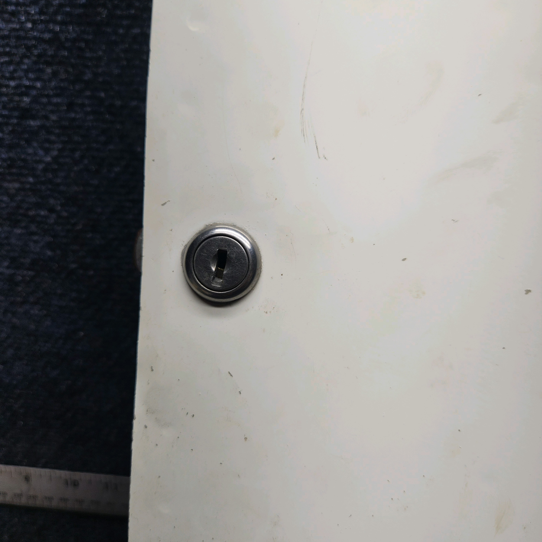 Used aircraft parts for sale, 35-410070-652 Beechcraft 35-33 Baggage Door Assy With Key