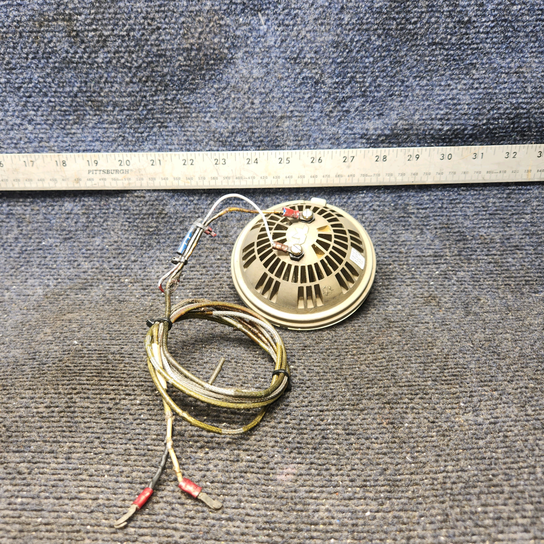Used aircraft parts for sale, 2307055-1 Teledyne Piper PA32RT-300 Alphabeam Landing, Taxi Light - LED (12-45V)