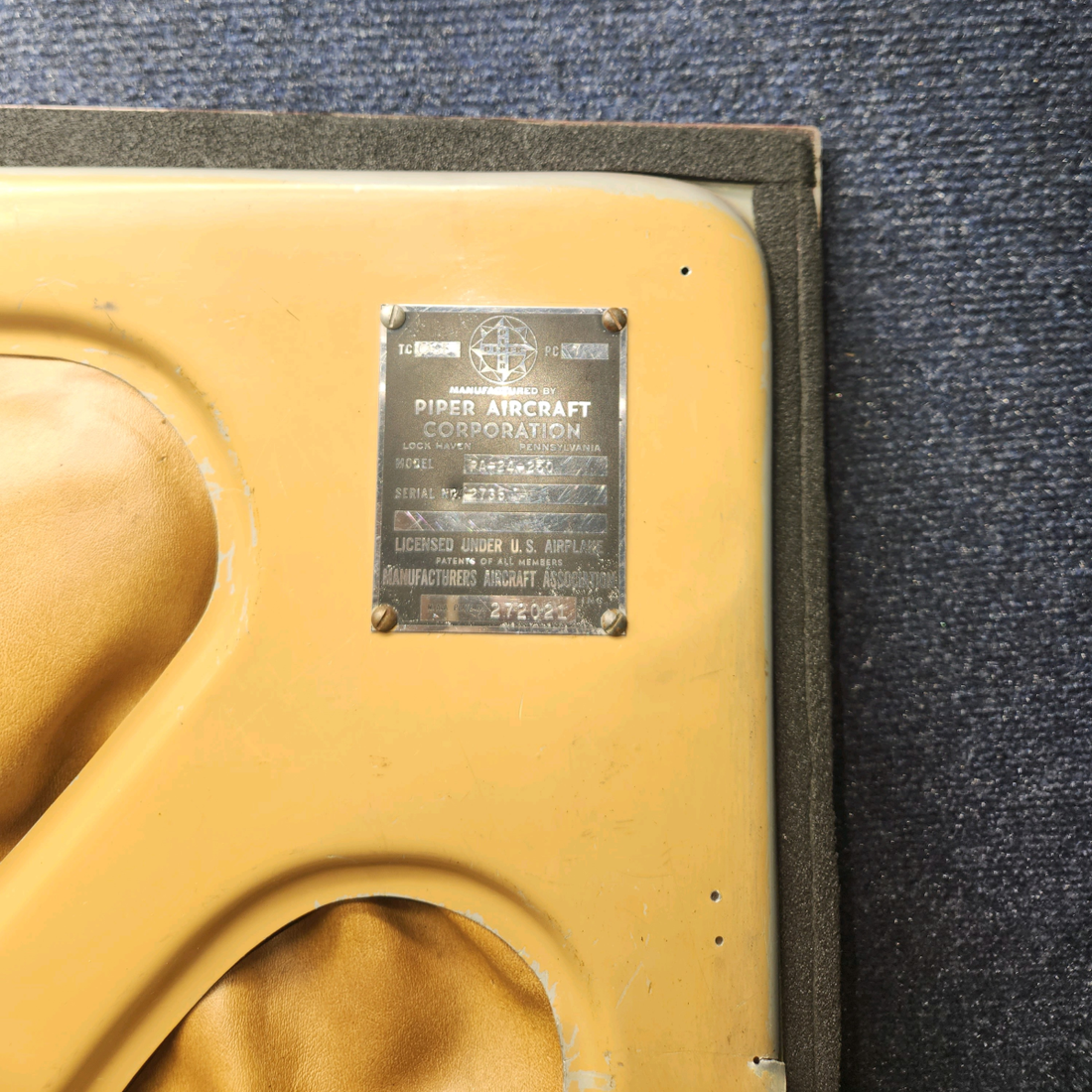 Used aircraft parts for sale, 20706-004 PIPER PA-24-250 Baggage Door Assembly W/ Hardware