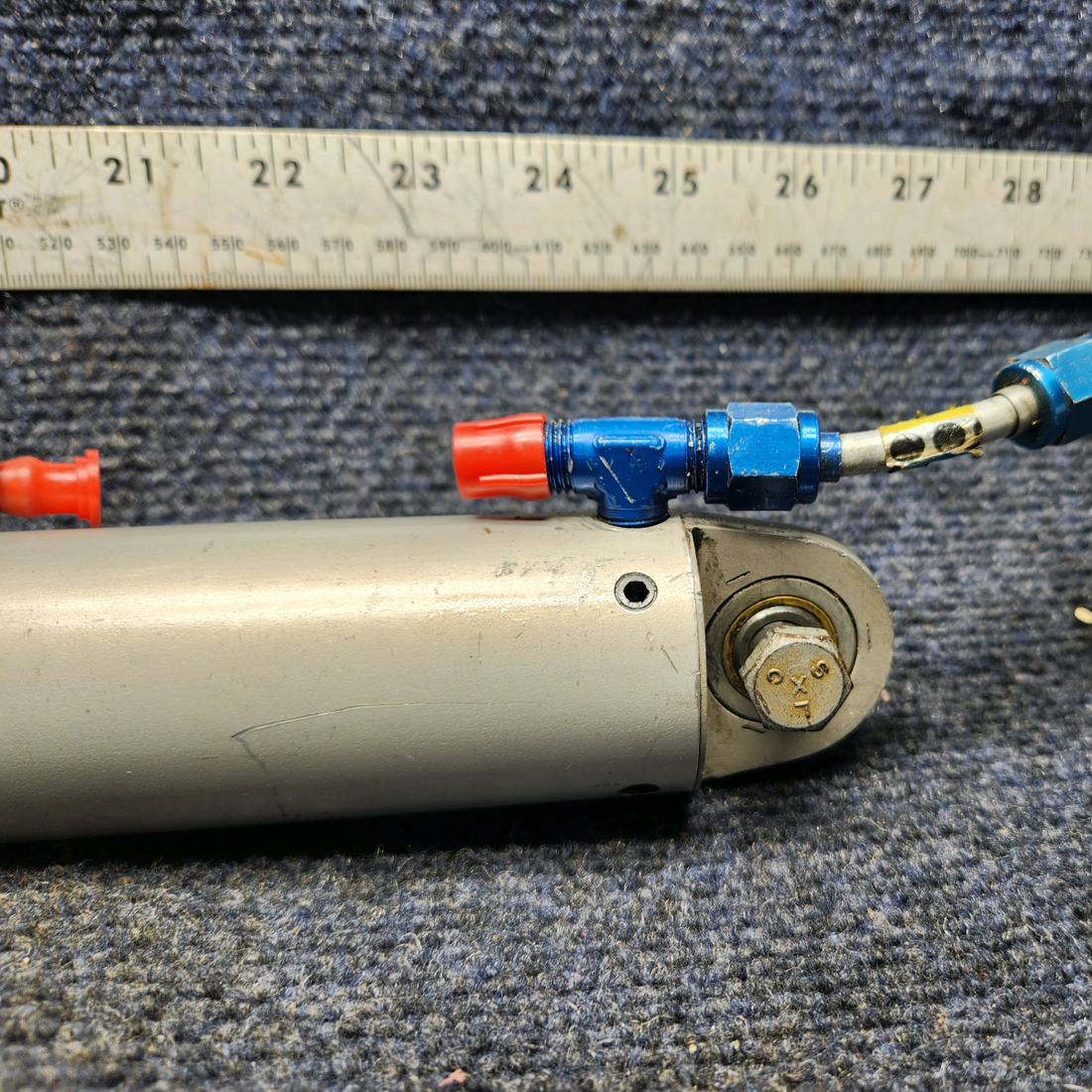 Used aircraft parts for sale, 69-380060-1 Beechcraft A24R Actuator Hydraulic Retract MGL