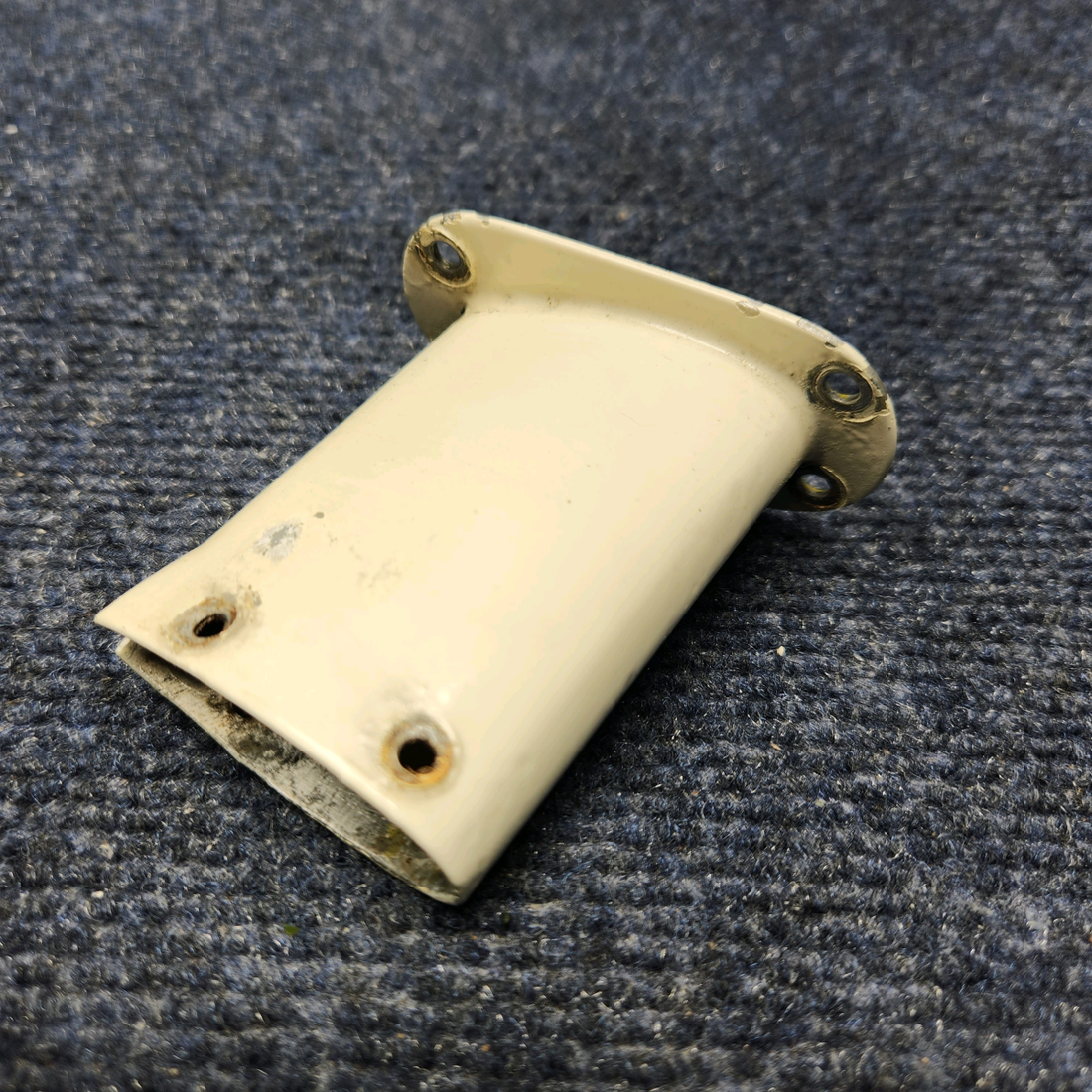 Used aircraft parts for sale, 95-324018-151 Piper PA32RT-300 PITOT TUBE MAST