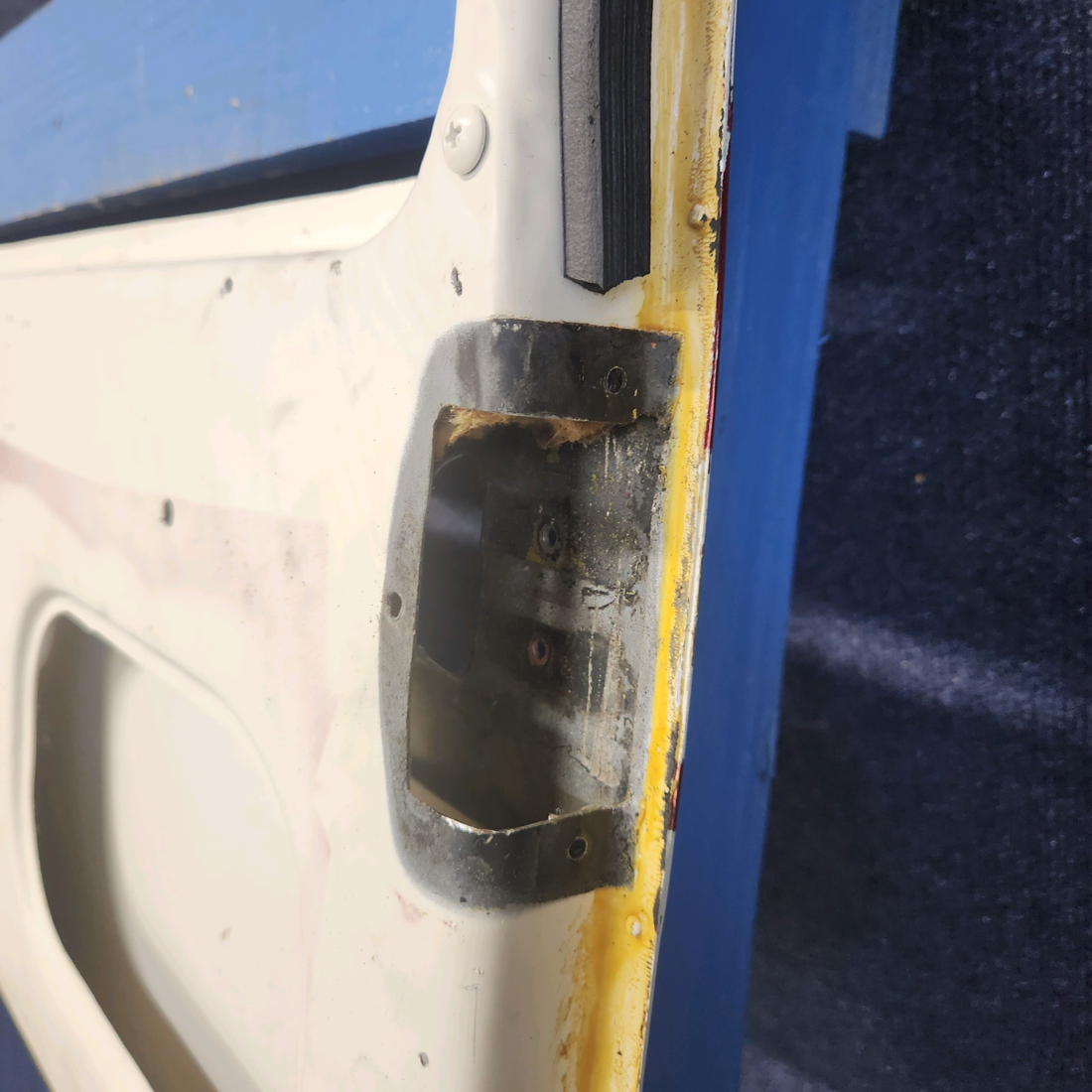 Used aircraft parts for sale, 22399-02 PIPER PA-24-250 Cabin Door Assembly - NO PLEXIGLASS.