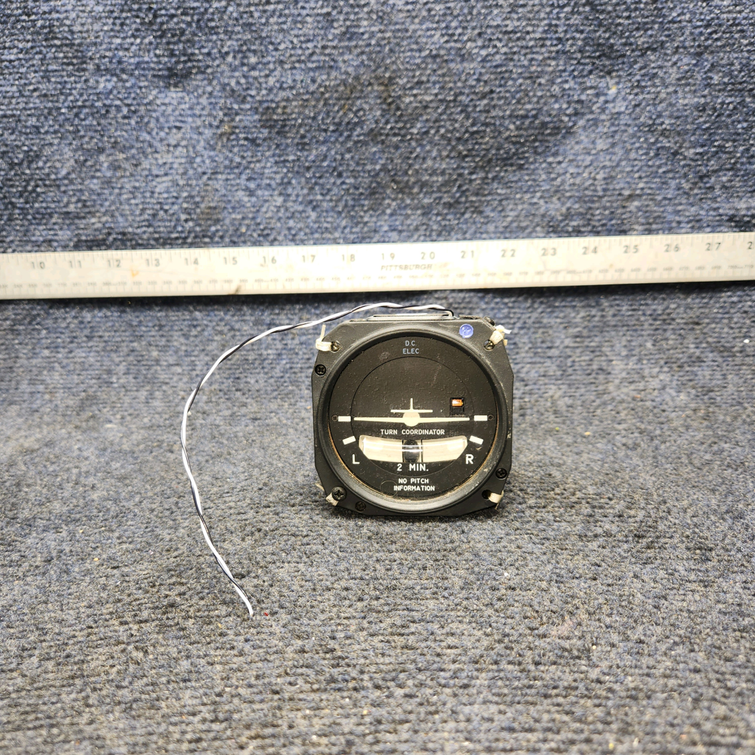 Used aircraft parts for sale, S-Tec 55X S-tec 55X CESSNA 172K Autopilot System with Servos / Turn Coordinator