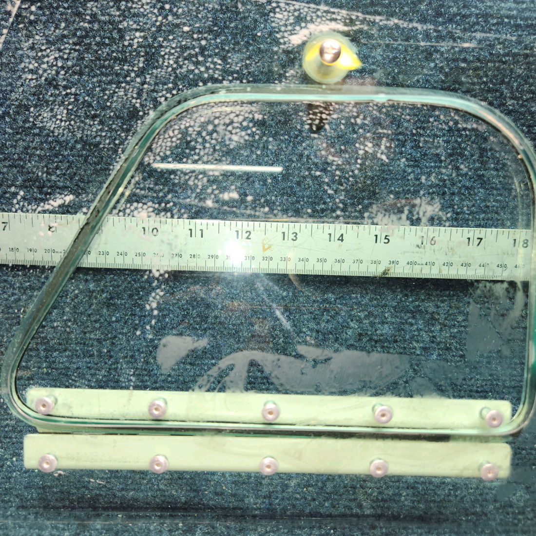 Used aircraft parts for sale, 20676-03 / 21027-000 PIPER PA-24-250 Pilot Window - Outer W/ Storm Window Green