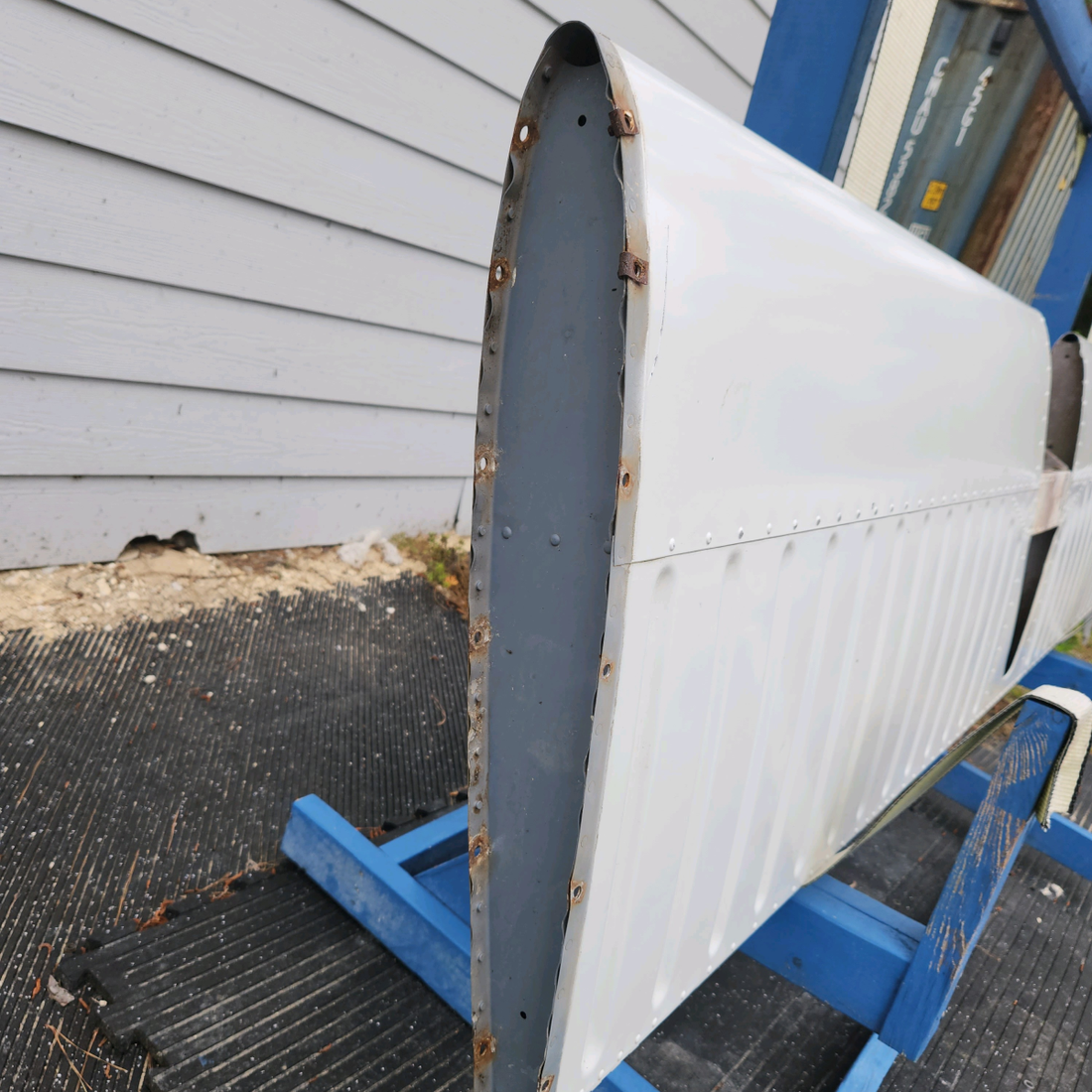 Used aircraft parts for sale, 63560-000 Piper PA-28-140 Stabilator