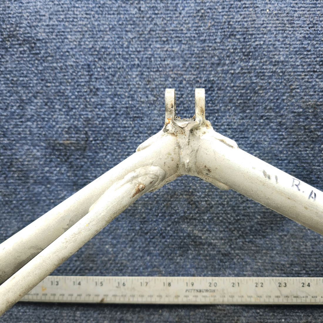 Used aircraft parts for sale, 35-815155-611 Beechcraft 35-33 Main Gear Retract Brace Assy - RH