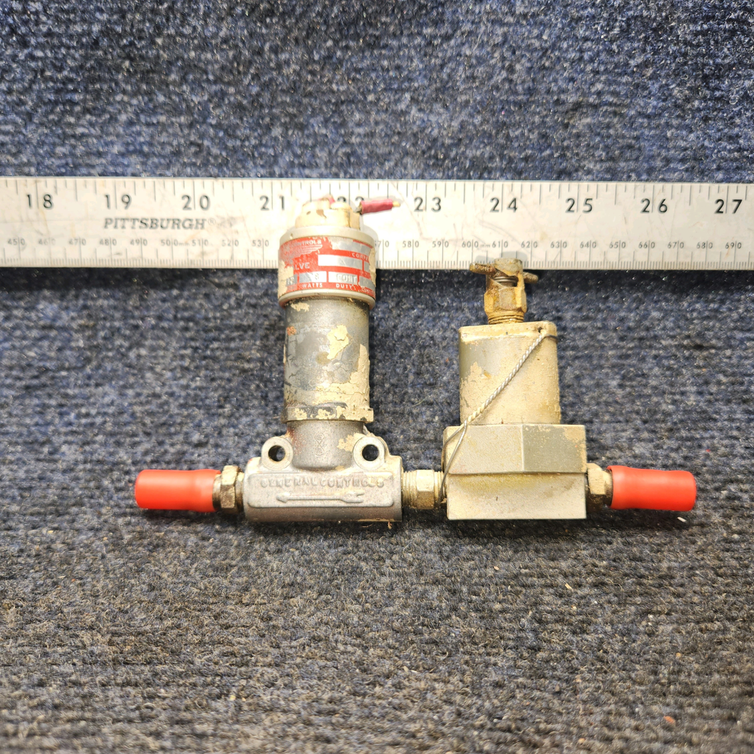Used aircraft parts for sale, 58-380086-1 BEECHCRAFT 95-55B Shutoff Valve w/ Filter