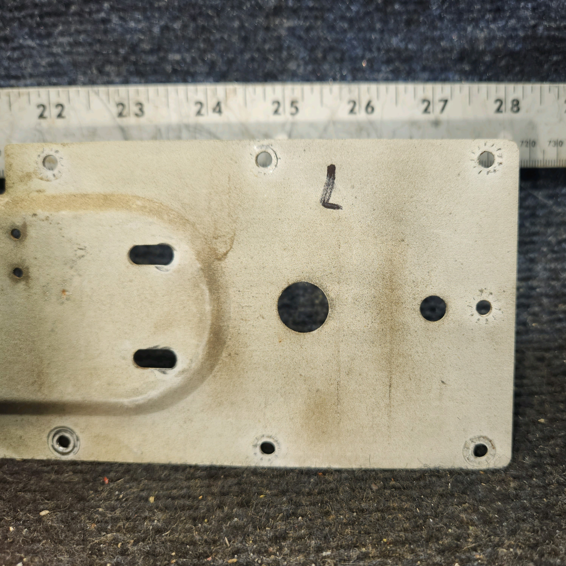 Used aircraft parts for sale, 0413388-1 cessna 150G Mounting Plate Assembly