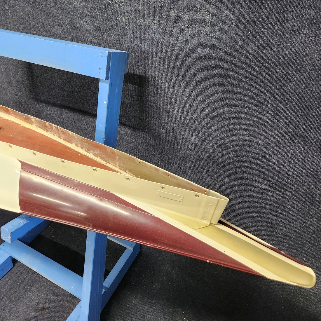 Used aircraft parts for sale, MECO Tip Tank BEECHCRAFT F35 BONANZA 10 GAL AUX TIP TANK LH AND RH "ALUMINUM" SET OF TWO.