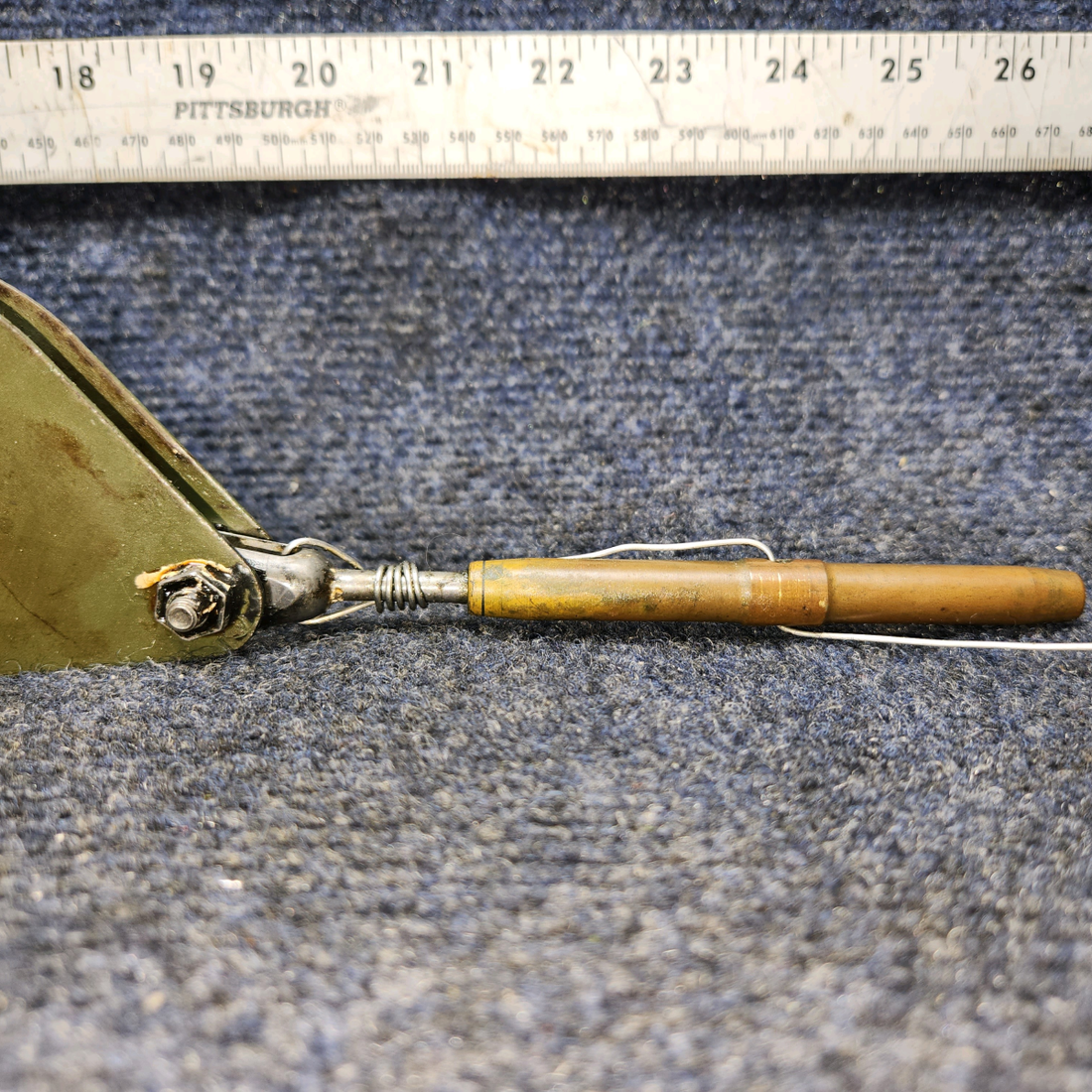 Used aircraft parts for sale, 0523223-1 CESSNA 172K AILERON BELLCRANK ASSEMBLY RH