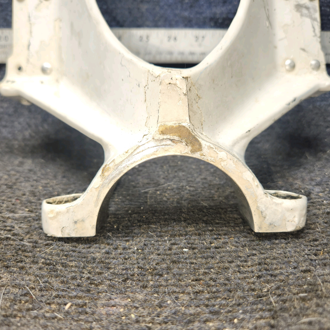 Used aircraft parts for sale, 0543016-1 cessna 172N Nose Gear Lower Attach Fitting