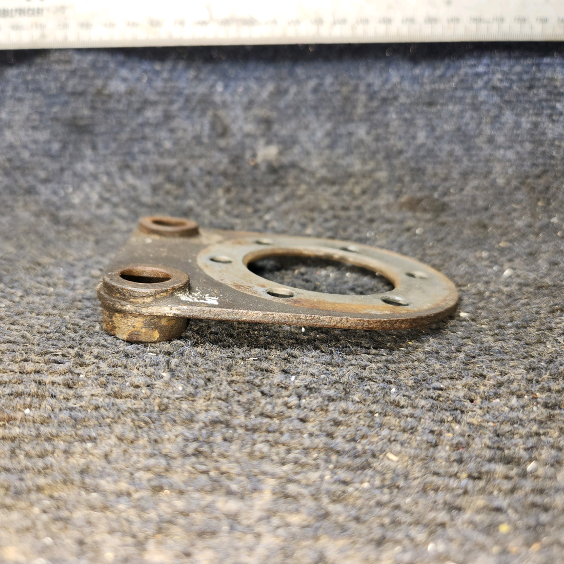 Used aircraft parts for sale, 075-01600 Cleveland Piper PA-28-140 Torque Plate Assembly