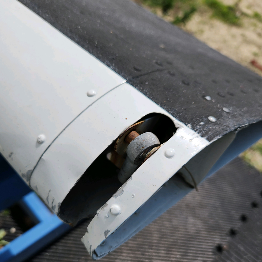 Used aircraft parts for sale, 65590-001 PIPER PA28-140 FLAP ASSEMBLY RH