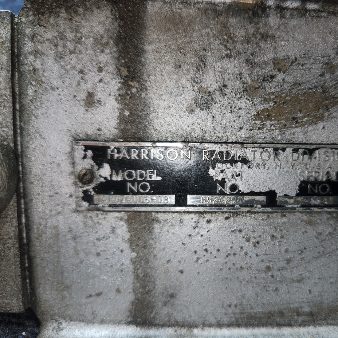 Used aircraft parts for sale, 18622-000 Harrison AP07AU06-03 Piper PA28-140 Oil Radiator