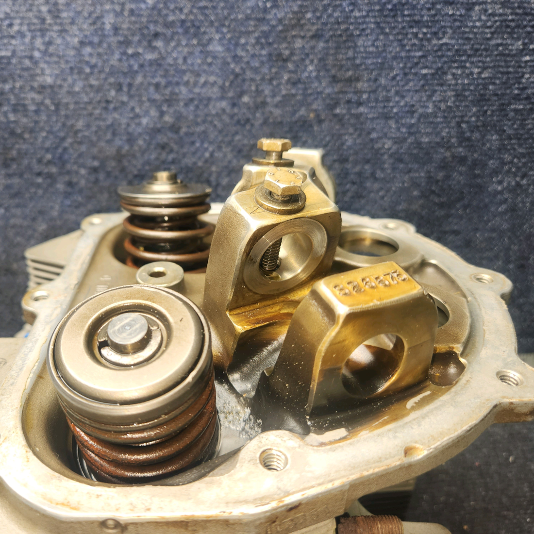 Used aircraft parts for sale, SA47000S-A1 Superior O-470 Cessna 182G Engine Cylinder