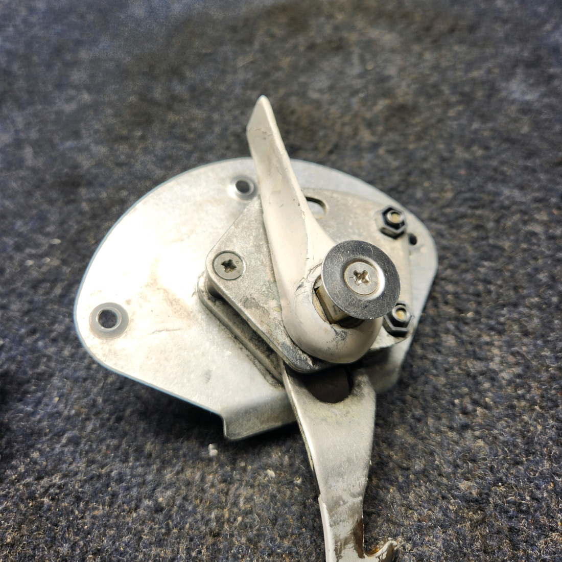 Used aircraft parts for sale, 96993-002 Piper PA32RT-300 AFT CABIN DOOR AUXILIARY LATCH ASSEMBLY
