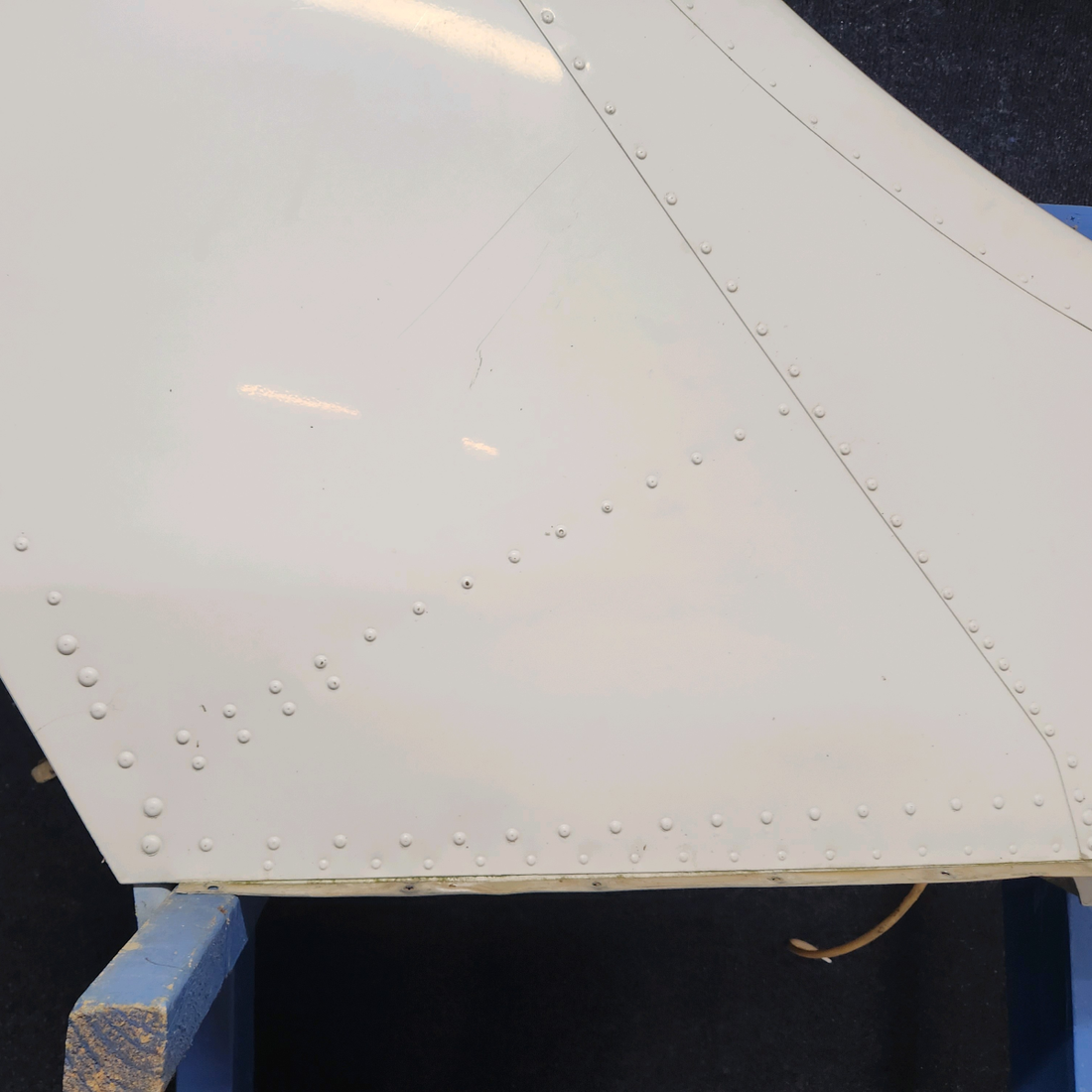 Used aircraft parts for sale, 1231000-20 Cessna 182G Vertical Fin Assembly