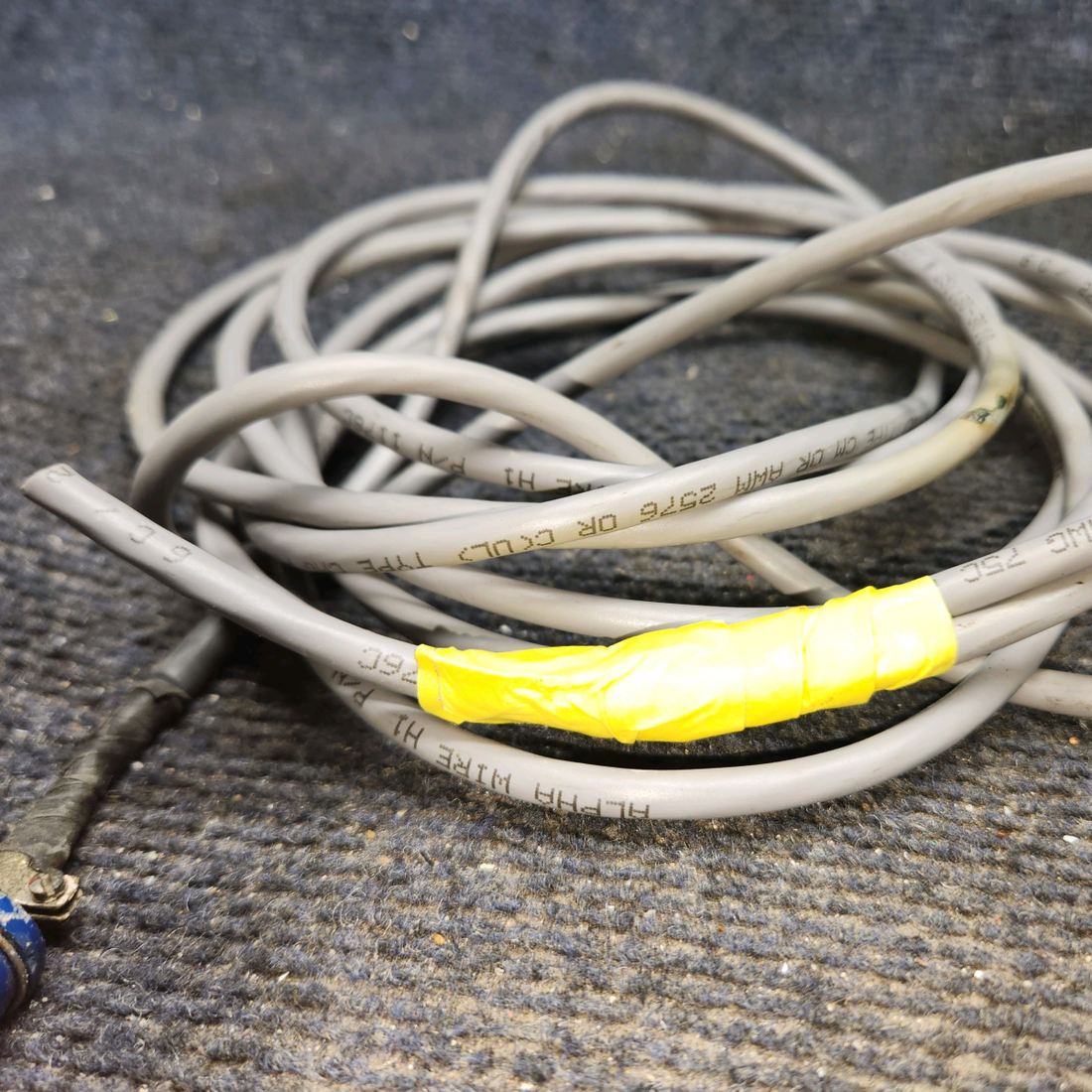 Used aircraft parts for sale, 1525-1 Brittain Beechcraft 35-33 Autopilot Amplifier 12V