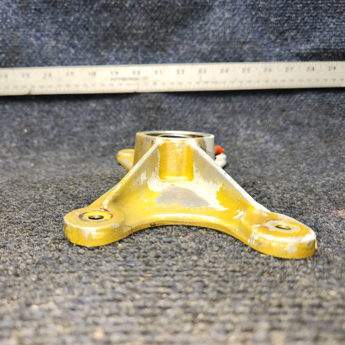 Used aircraft parts for sale, 20394-000 PIPER PA-24-250 Trunnion Fitting RH Aft