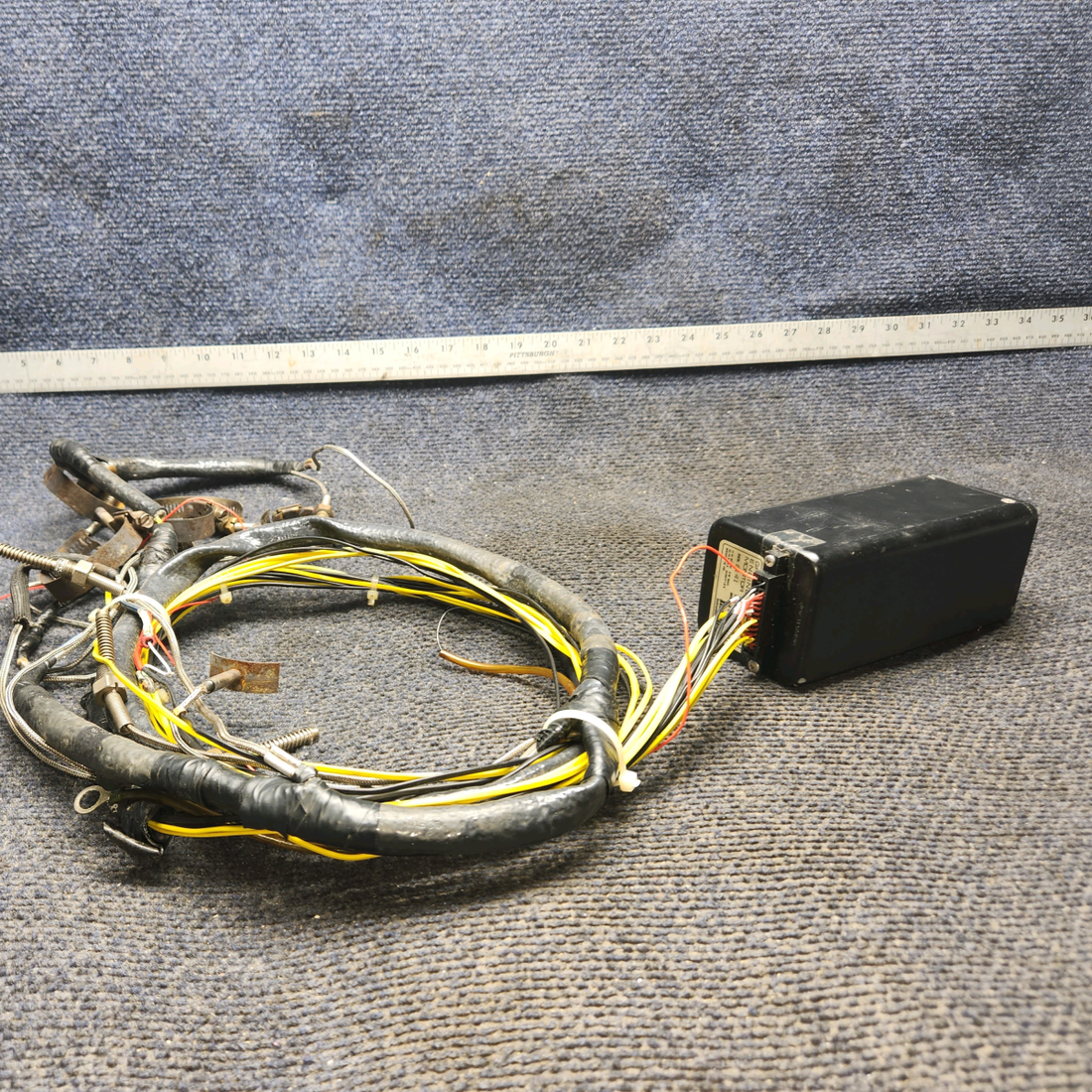 Used aircraft parts for sale, GEM-602-EGT-CHT Insight GEM 602 Beechcraft F35 Graphic Engine Monitor With CHT, EGT With Probes