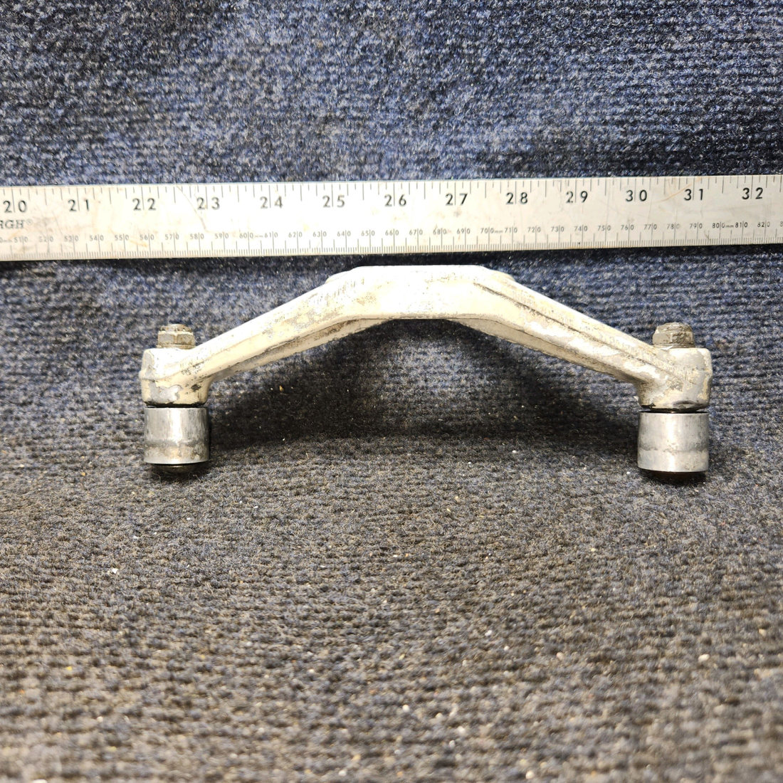 Used aircraft parts for sale, 44386-003 Piper PA32RT-300 Nose Wheel Steering Arm Assembly