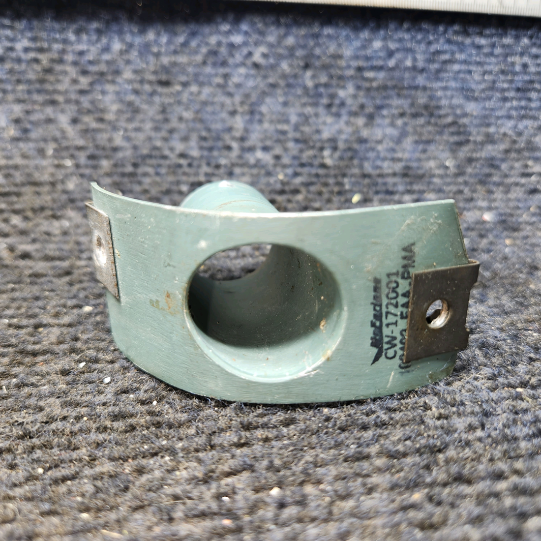 Used aircraft parts for sale, 0700325-1 McFarlane Aviation Cessna 172E Vent tube Adapter