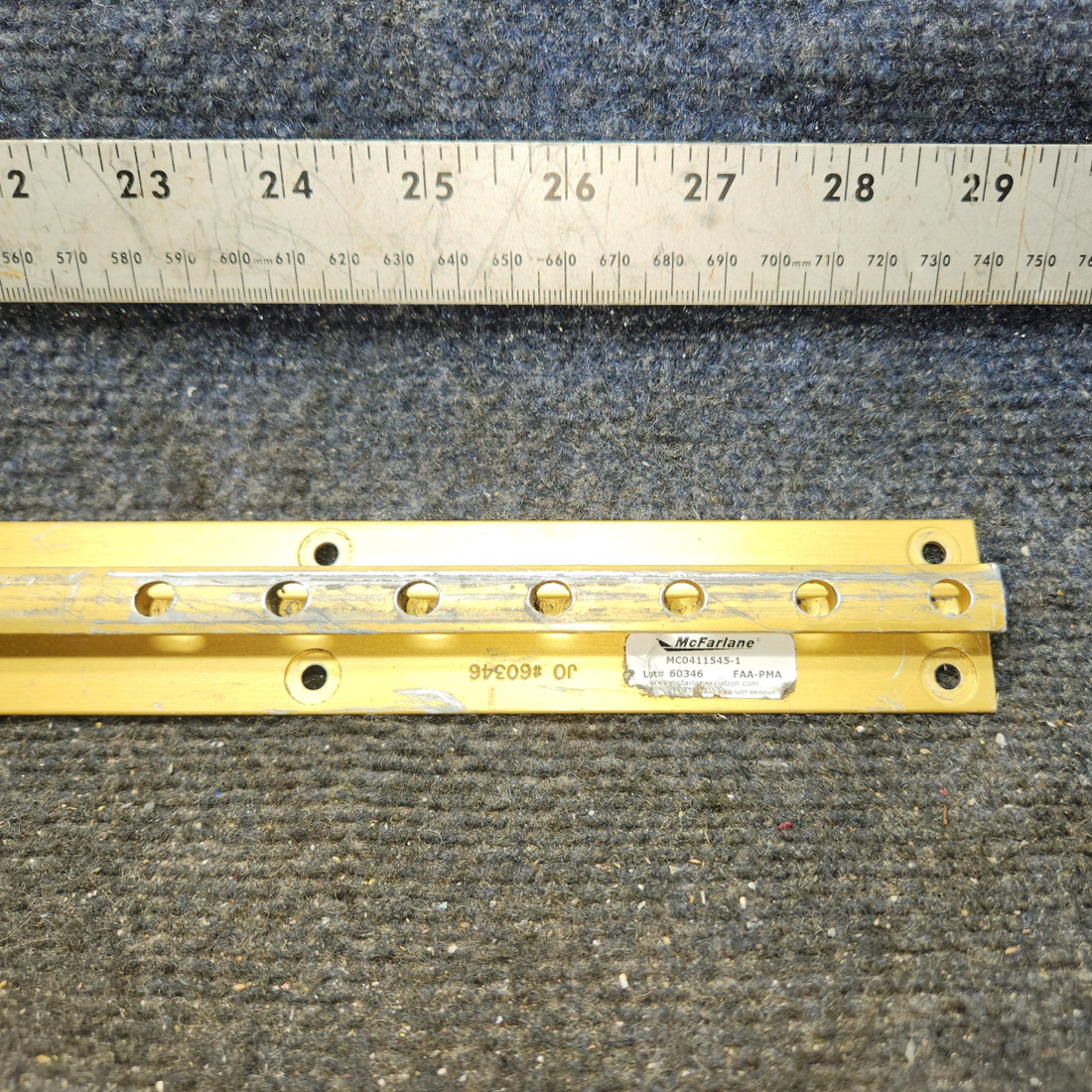 Used aircraft parts for sale, MC0411545-1 cessna 150G Outboard Seat Track