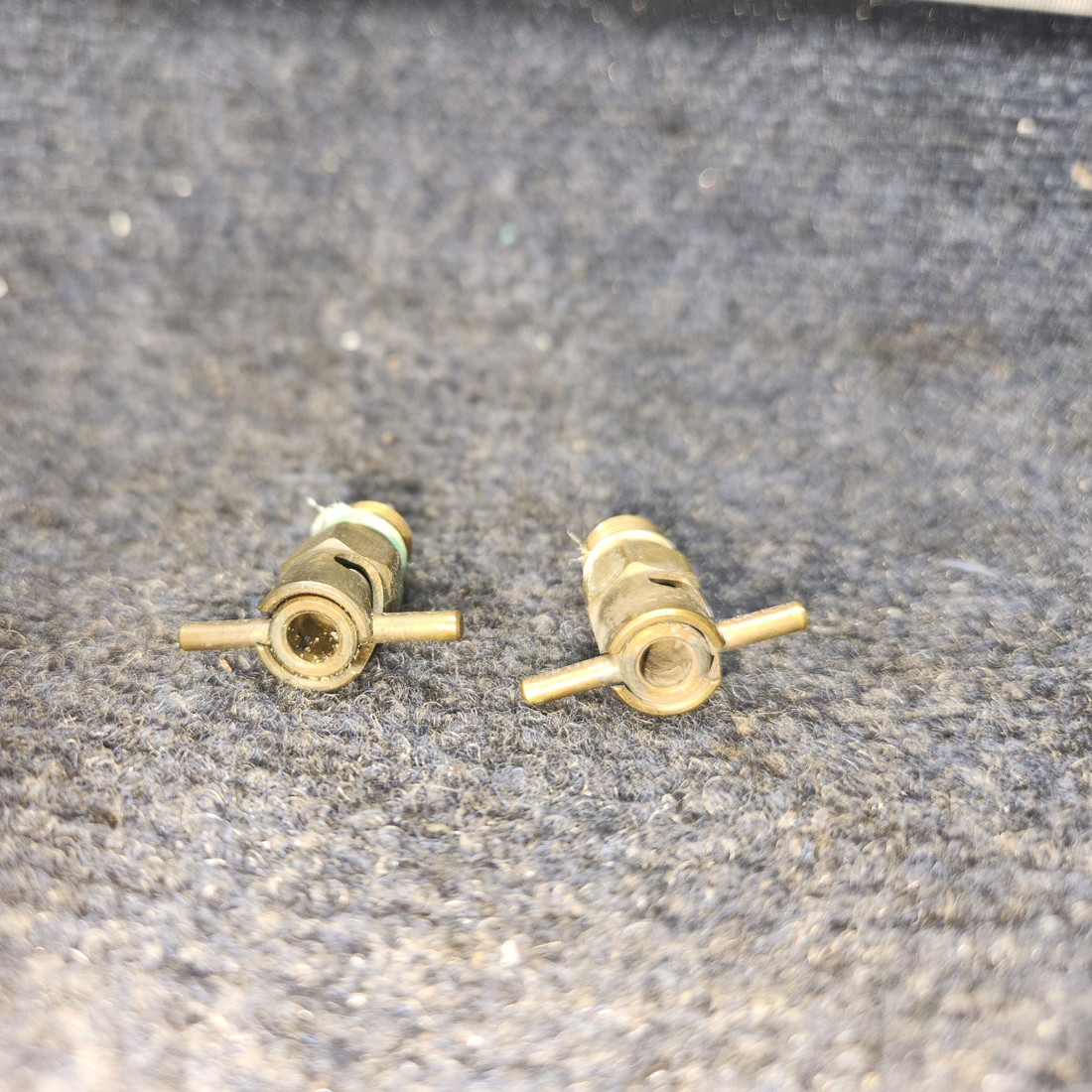 Used aircraft parts for sale, 49-022 Piper PA28-140 Fuel Tank Drain, Petcock Type – Set of 2.