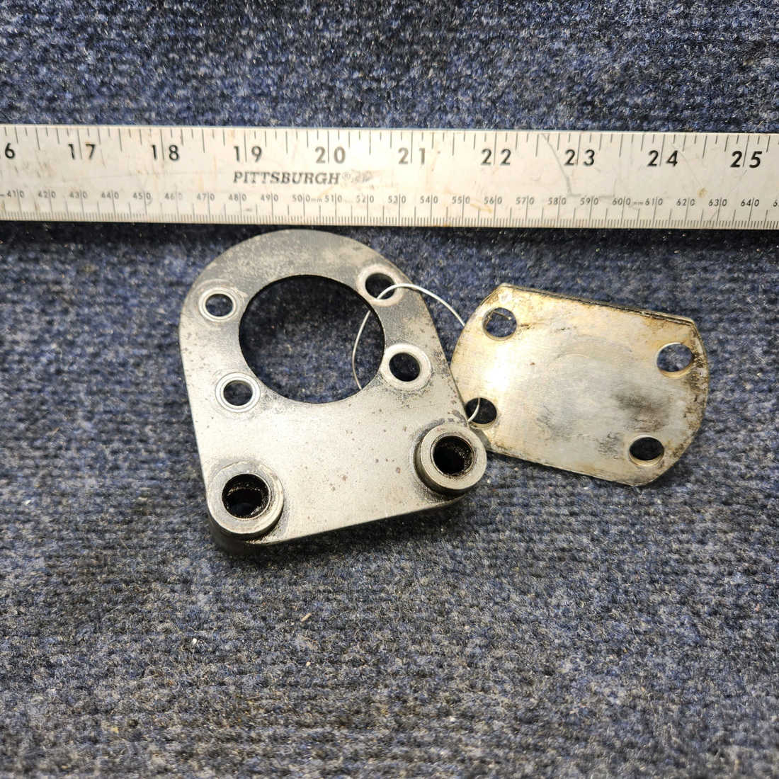 Used aircraft parts for sale, 75-37 Cleveland CESSNA 172K BRAKE TORQUE PLATE "PRICE PER EACH"
