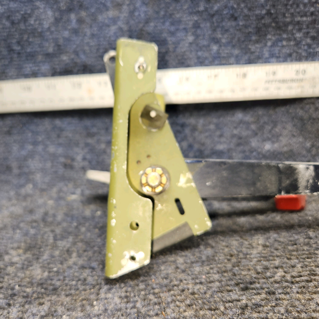 Used aircraft parts for sale, 65850-000 Piper PA28-161 Engine Control Quadrant