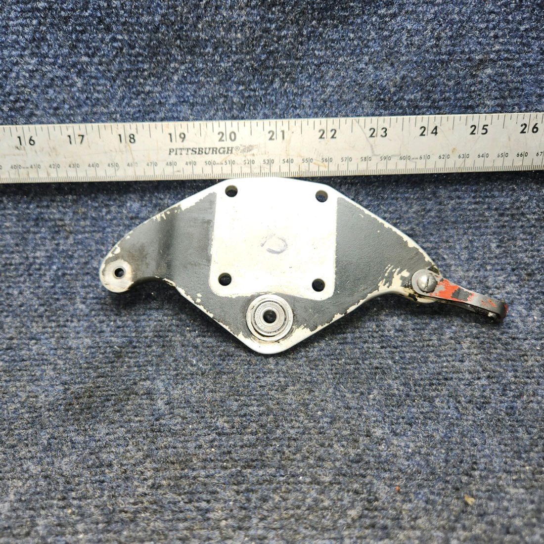 Used aircraft parts for sale, 0534122-1 CESSNA 172K BELLCRANK ASSEMBLY