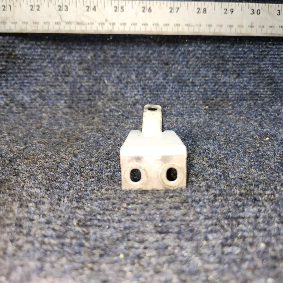 Used aircraft parts for sale, 127223-000 Piper PA28-140 Cowl Fastener Latch