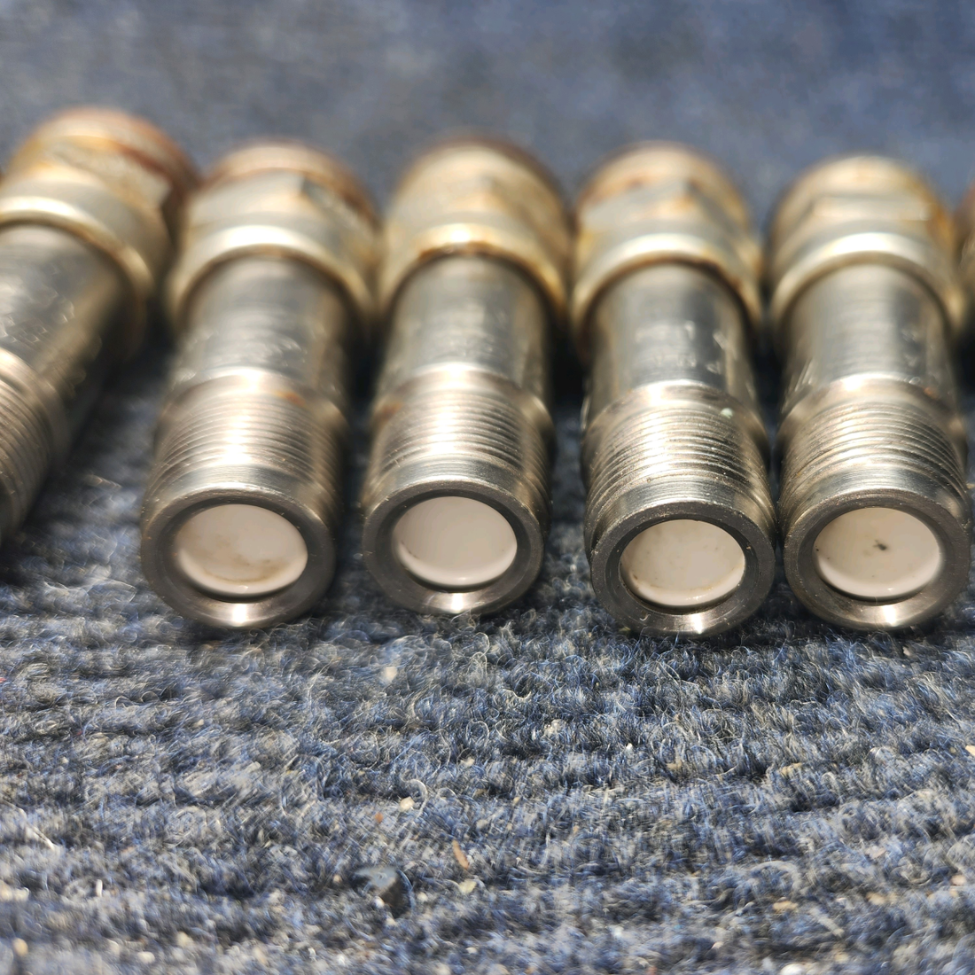 Used aircraft parts for sale, UREM40E Tempest Lycoming O-540 PIPER PA-24-250 Spark Plugs - Set of 12