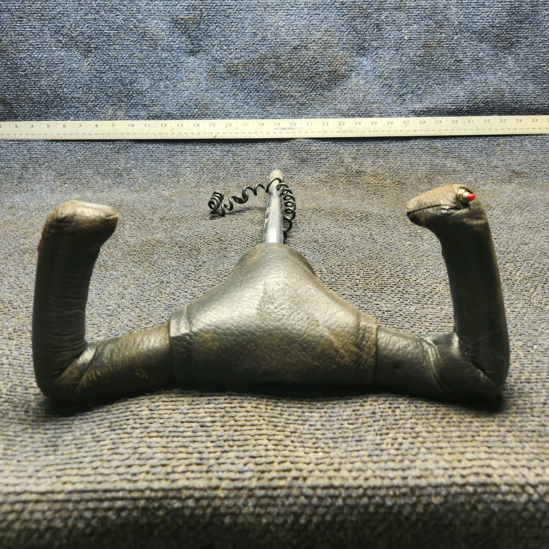 Used aircraft parts for sale, 0513240-4 cessna 150G Control Wheel (Yoke)