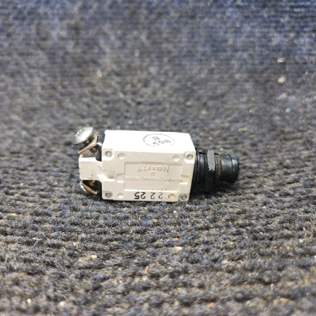 Used aircraft parts for sale, 7277-2-7.5 Klixon 7274-2 Cessna 172E Circuit Breaker 7.5 AMP