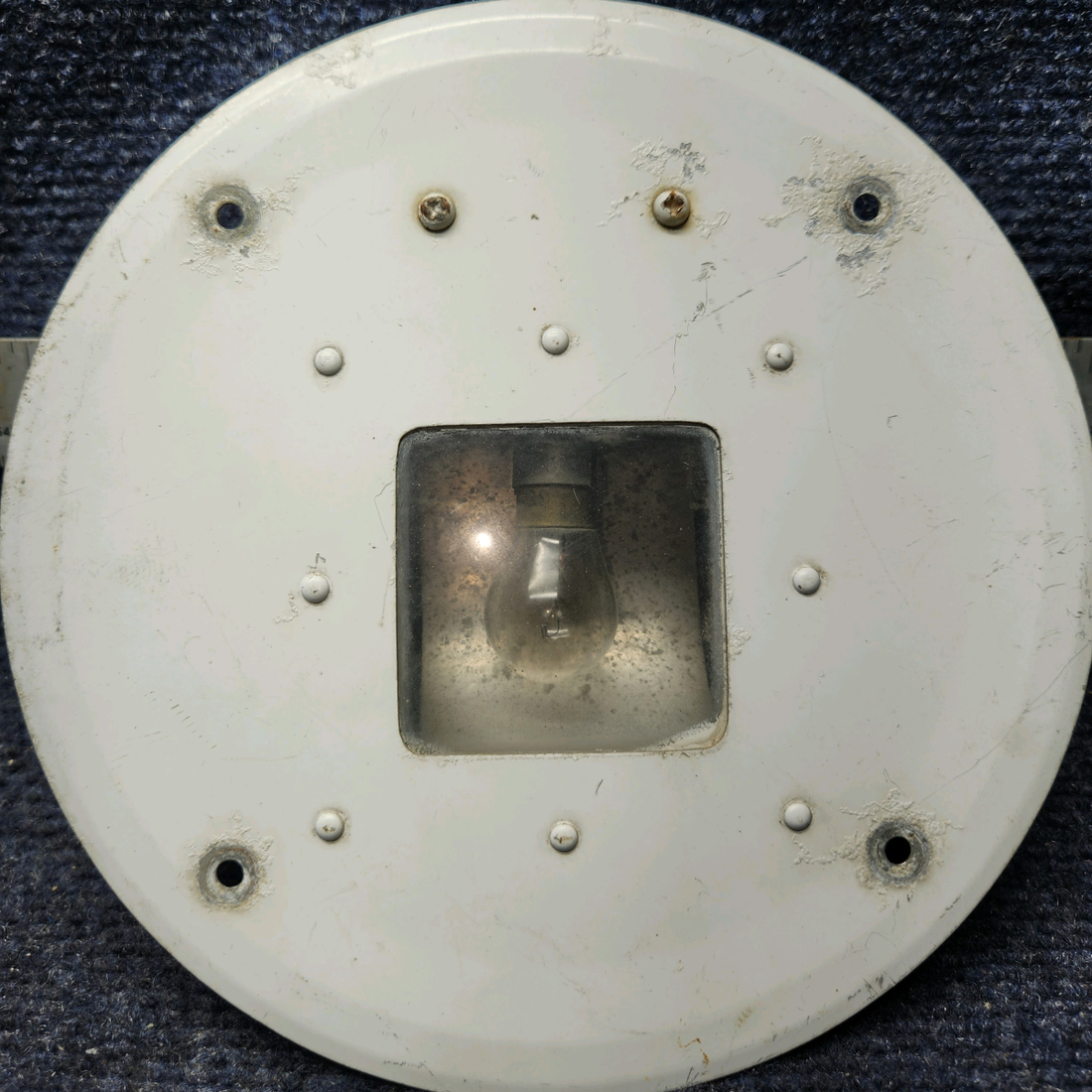 Used aircraft parts for sale, 0521101-2 Cessna 172RG Courtesy Light Plate  Assy