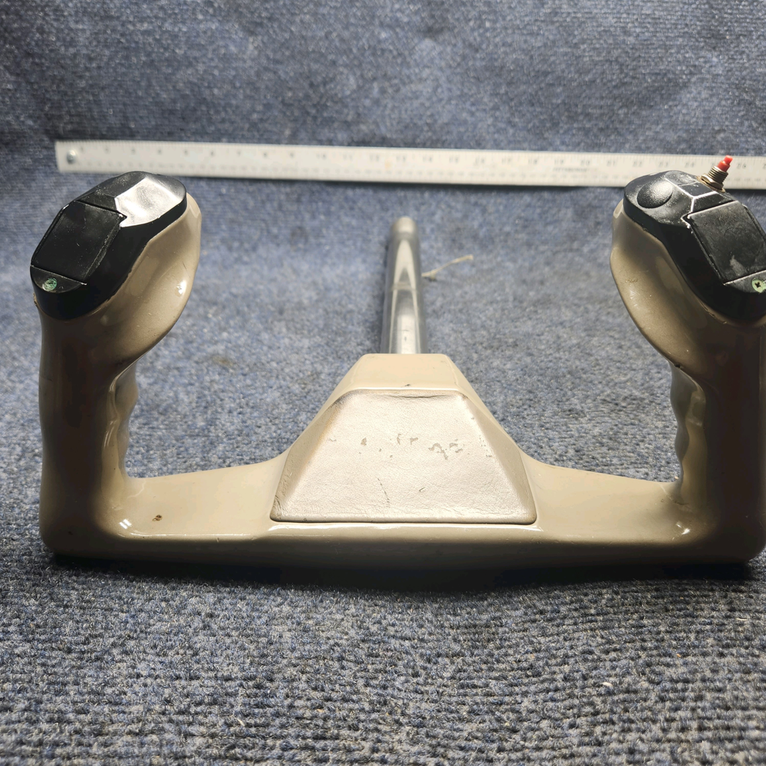 Used aircraft parts for sale, 100572-002 PIPER PA28-161 Warrior III CONTROL WHEEL ASSEMBLY CO-PILOT  & MIC SWITCHES