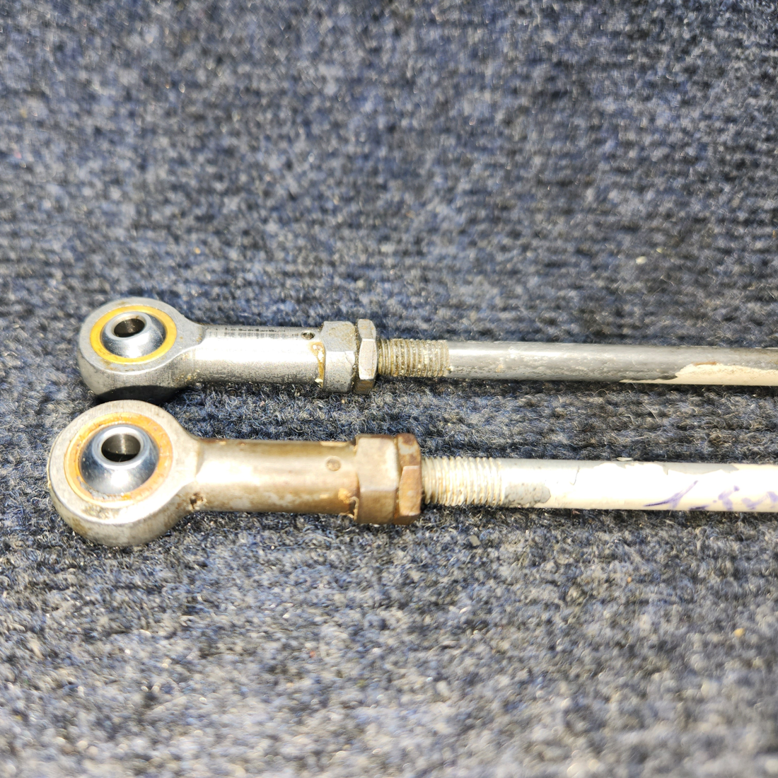 Used aircraft parts for sale, 0523537-2 CESSNA 172K FLAP PUSH-PULL ROD ASSEMBLY LH OR RH