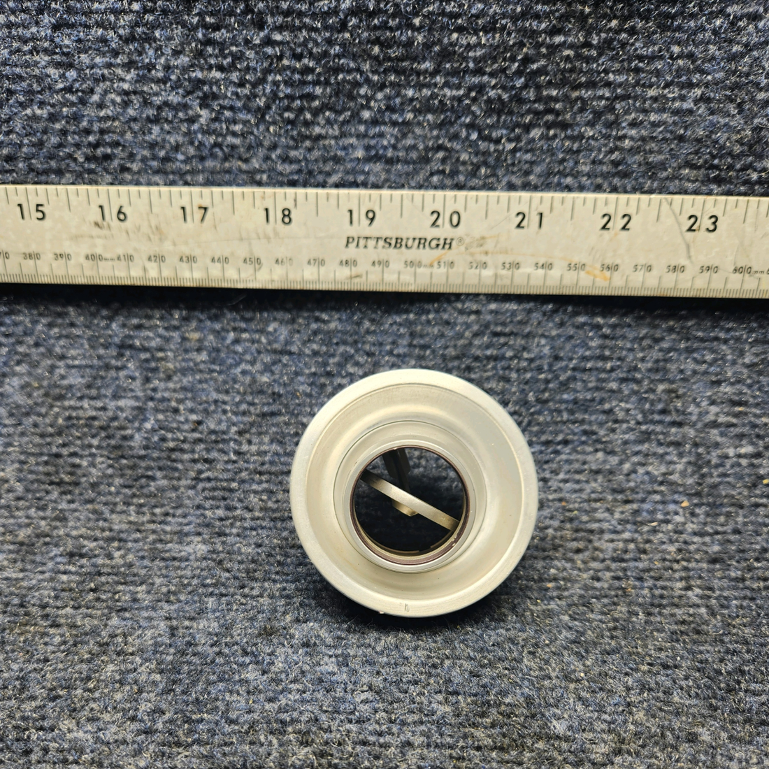 Used aircraft parts for sale, 2515 - Wemac Beechcraft F33A WEMAC VALVE ASSY AIR OUTLET