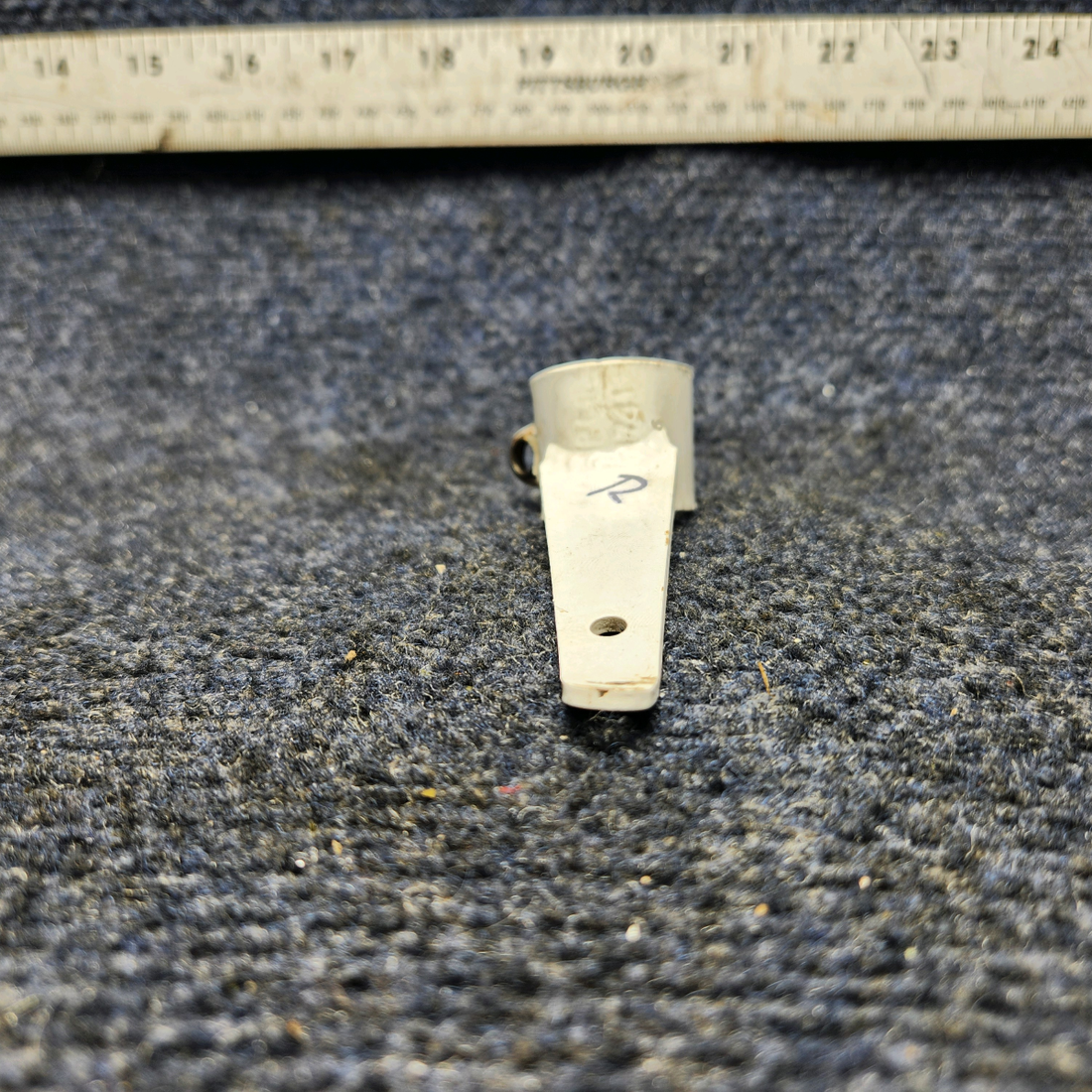 Used aircraft parts for sale, 550015-004 Mooney M20J MAIN GEAR DOOR SUPPORT RH