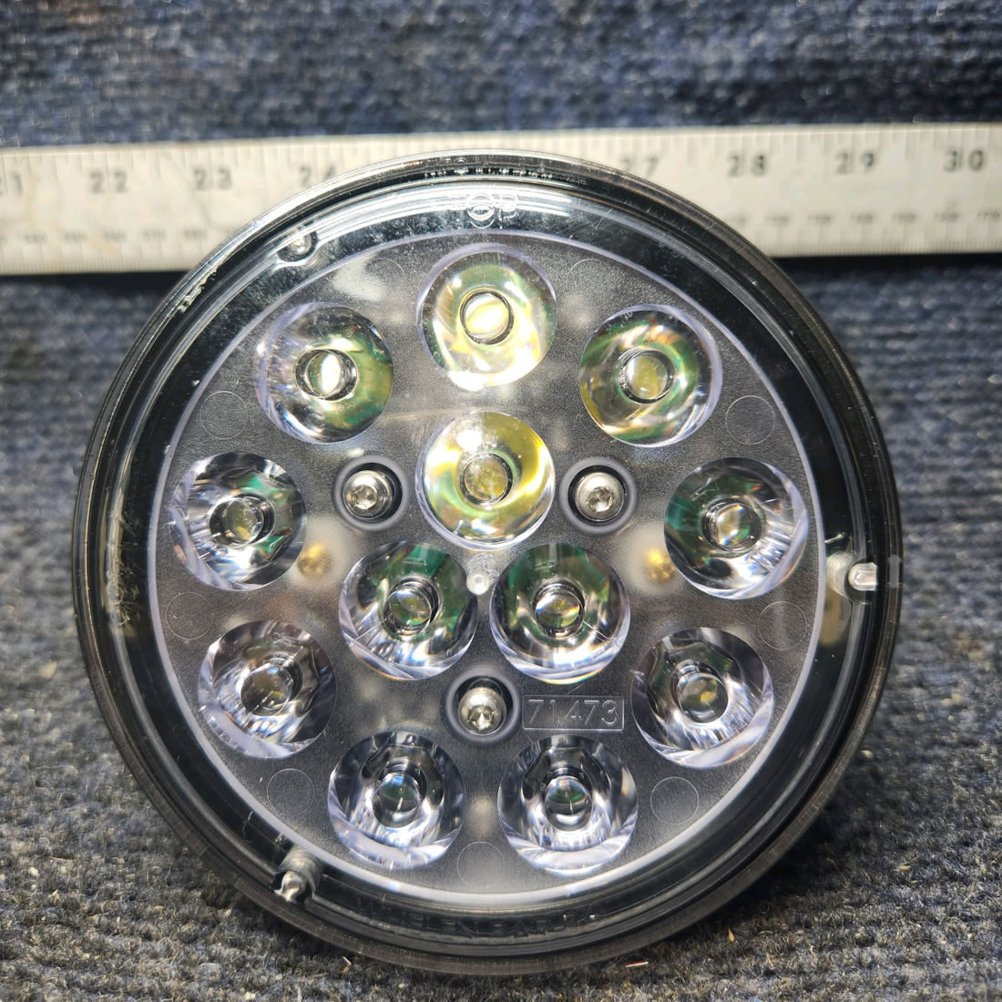Used aircraft parts for sale, 01-0771424-20 WHELEN PLED2L BEECHCRAFT 95-55B Landing Light  - LED  28V